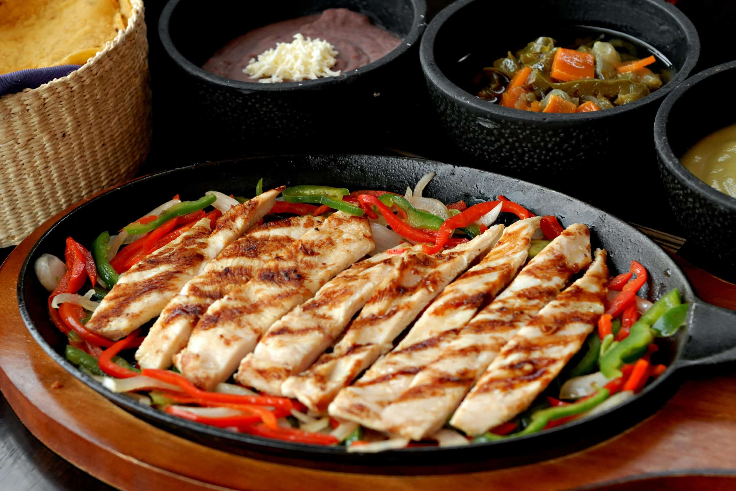 Image of restaurant food being served.